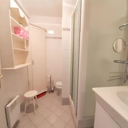Aquarella Apartment