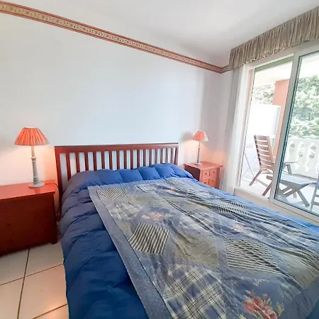 Aquarella Apartment